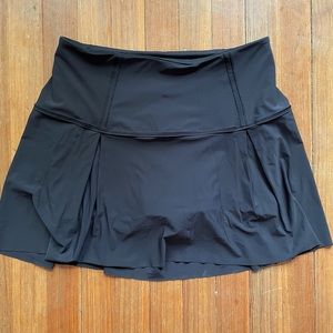 Perfect condition lululemon tennis skirt